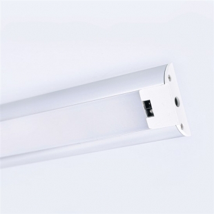 led svítidlo s bezdotykovým spínáním