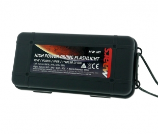svítilna na potápění
